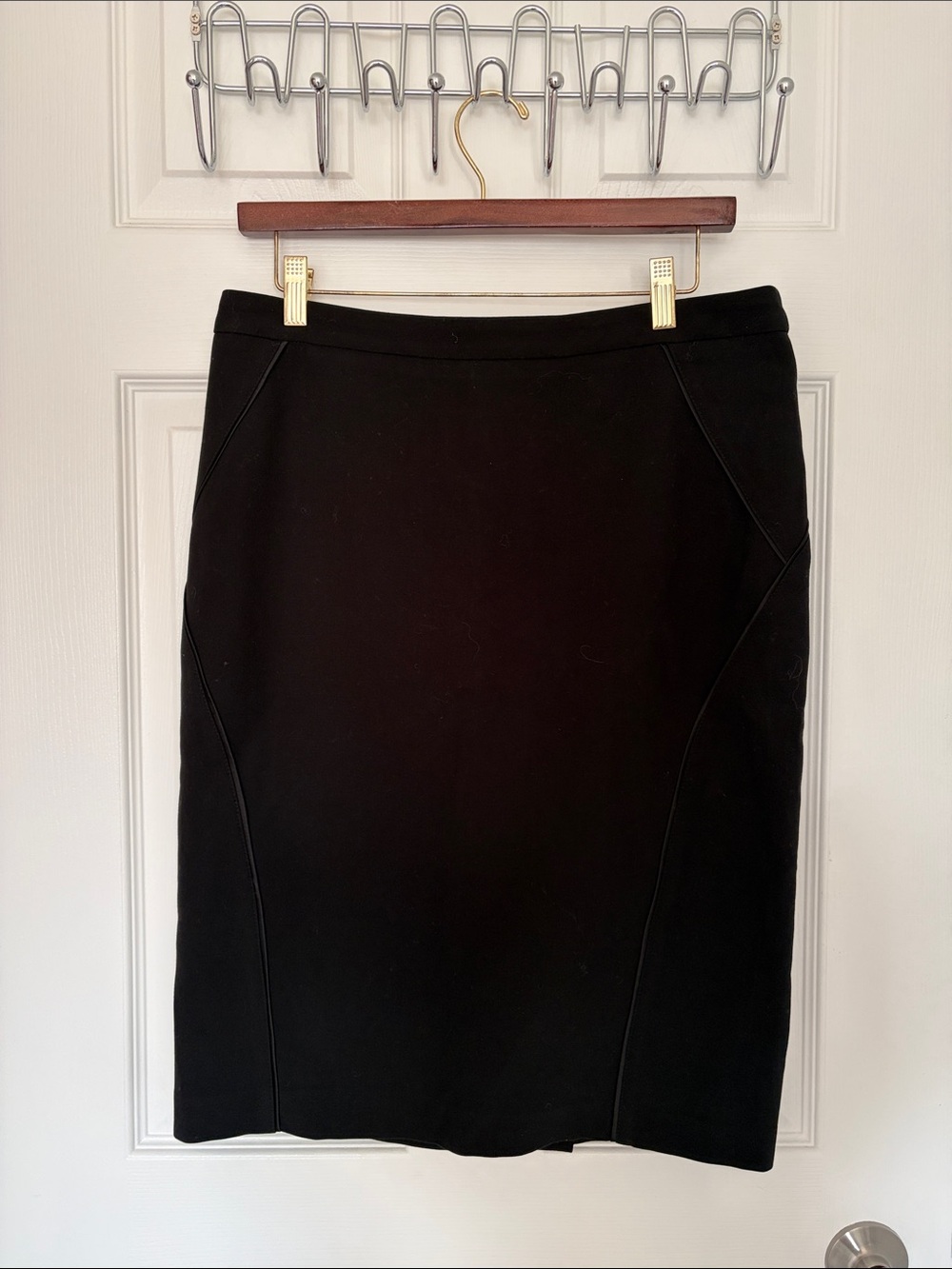Jones New York Black Pencil Skirt - Tailored Panel Detail